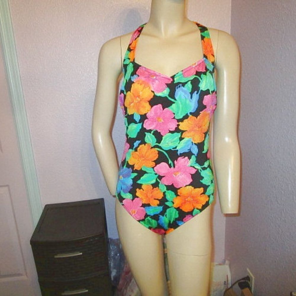 Vtg Lands End One Piece Swimsuit Size 14 Floral Tummy Control Tropical Colorful
